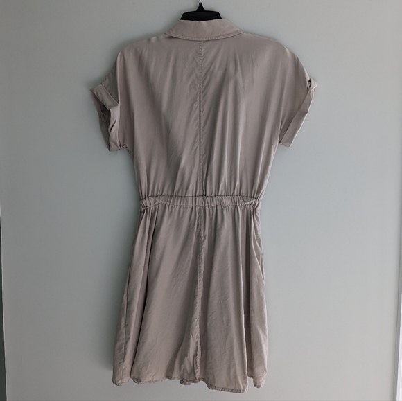 Tommy Hilfiger | Beige Short Sleeve Mini Dress - Picture 8 of 8